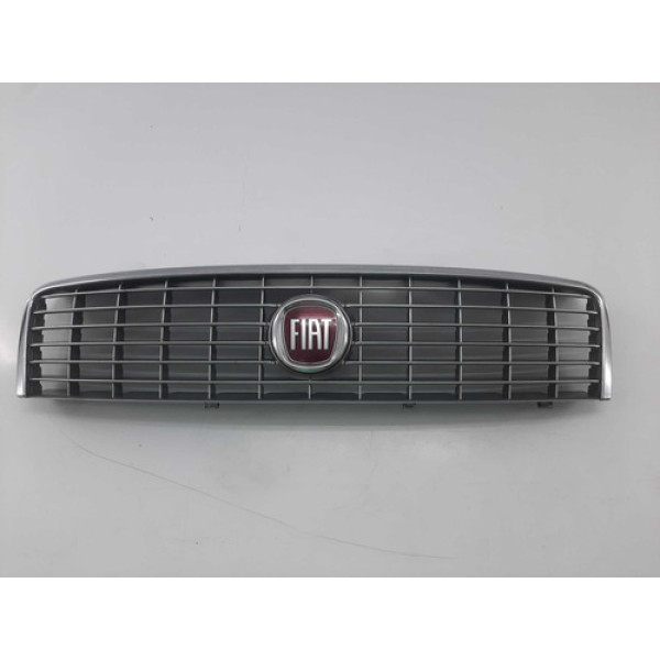 Grade Dianteira Fiat Linea 2009