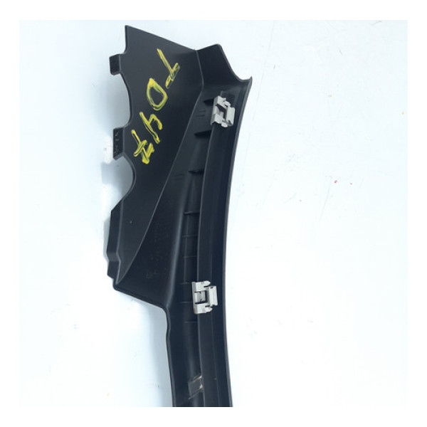 Acabamento Externo Porta Traseira Direita Fusion 2009