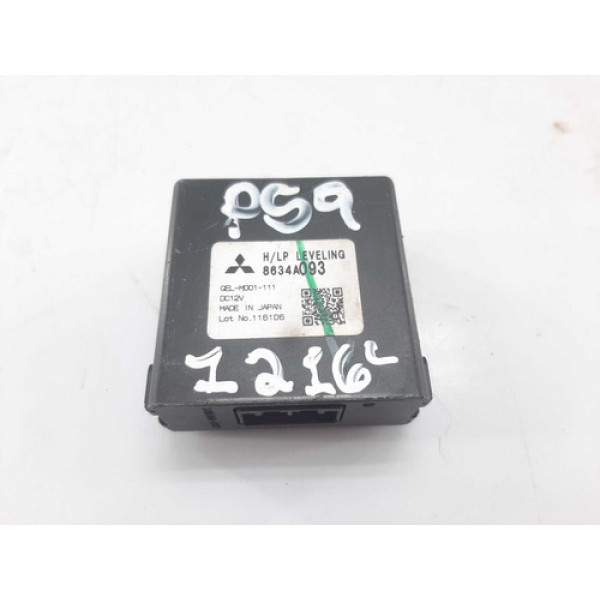 Farol Mitsubishi Pajero 2.4 2022